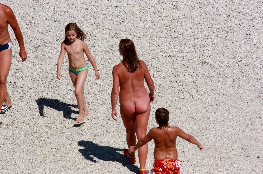 Naturism photo gallery # 8 - A nudist promotes tolerance and respect for others
