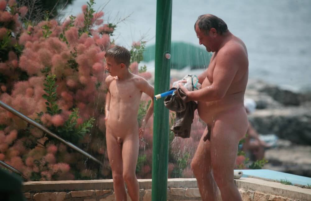 Naturist Shower Profiles pics - Striving for tolerance and respect is the code of conduct among nudists