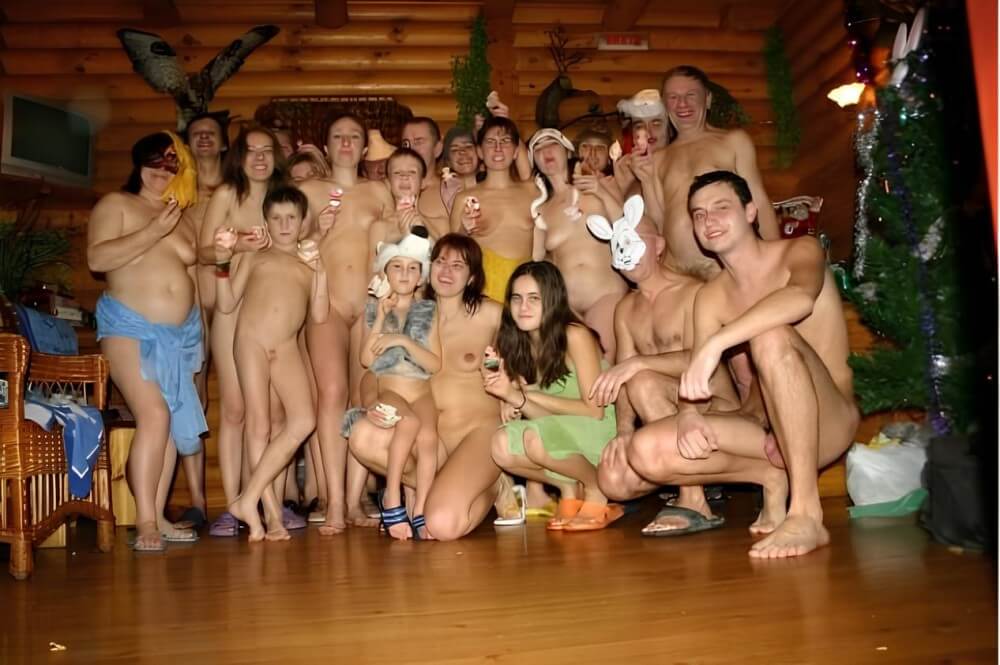 Sauna meet new year gallery - A true nudist vacation