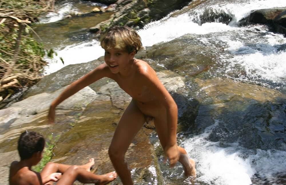 Brazilian Cliff Slide pics - Naturism is not a cult