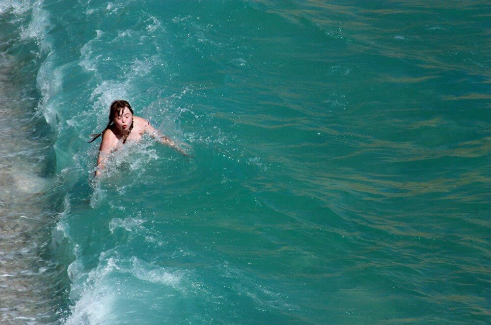 Naturist Cold Water Entry pics - The community of naturist movement supporters and their values