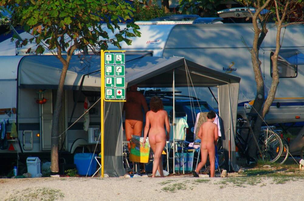 Ula FKK Camping photo gallery - Naturism as a Way of Life