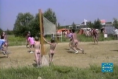 EVFKK - Miss Volleyball - Naturism helps break free from body stereotypes