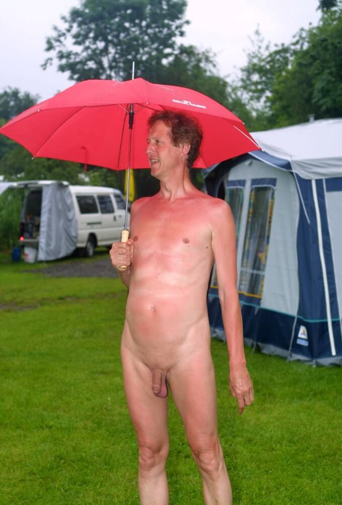 Holland Green Field Profile pics - The desire to be closer to nature and without clothes