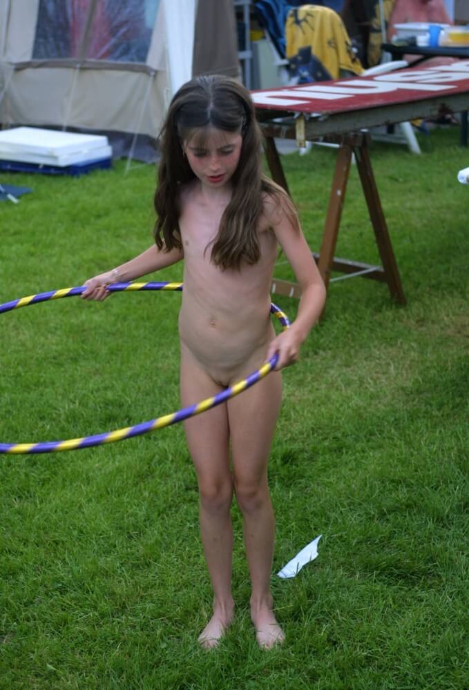 Holland Grass Hula Hoops pics - Loyal Followers of the Movement