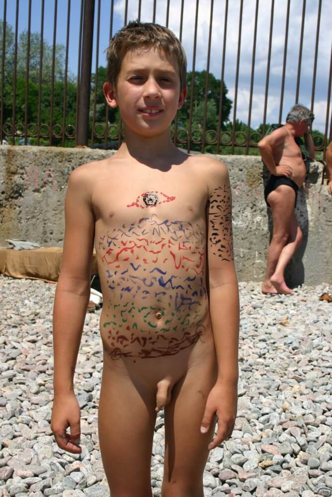 Father and Daughter Painted pics - Freedom of choice allows one to be oneself and to be a naturist