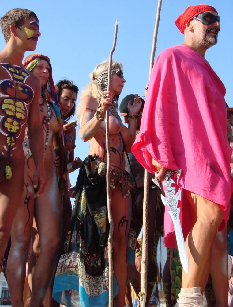 Neptune Day Mountain Top pics - Naturist practices help us understand that the body is part of nature and its beauty