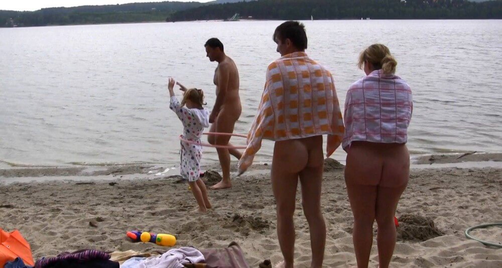 Naturist Sport Medley 1 Full HD video - A nudist values sincerity, honesty, and openness in relationships