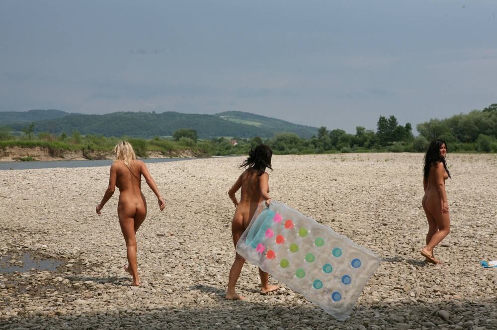 Naturist Park Floating On River photos - It values inner balance and peace of mind