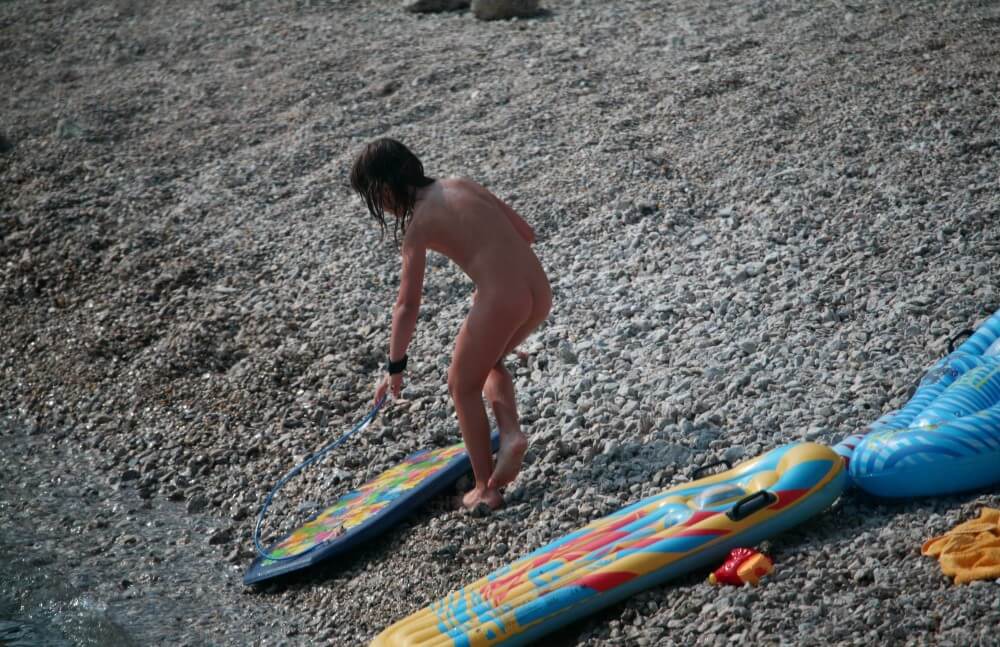 Naturist Surf Board Glides pics - Nudism and naturism are based on naturalness and acceptance of ones body