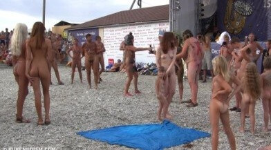 Cool Day At The Beach Full HD video - Naturists live in harmony with nature