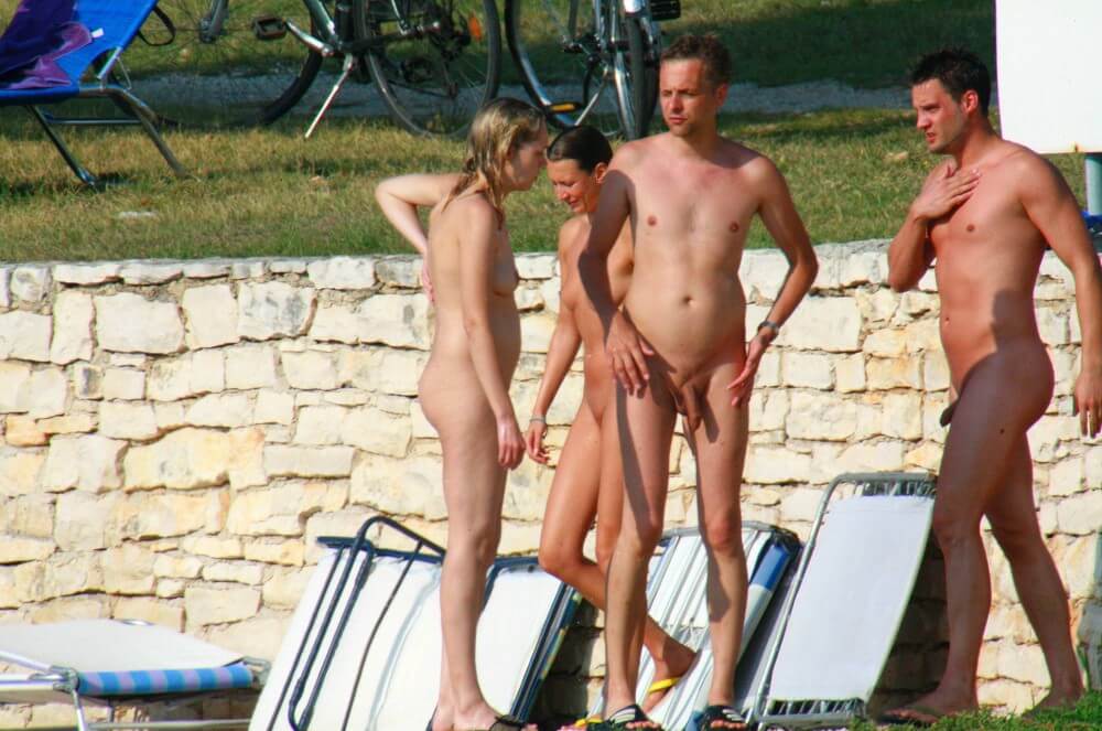 Ula FKK Couples Profile pics - Naturism and nudism are a path to spiritual peace