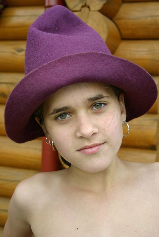 Cabin Reflections nudism pics - Naturism is about respecting natural beauty