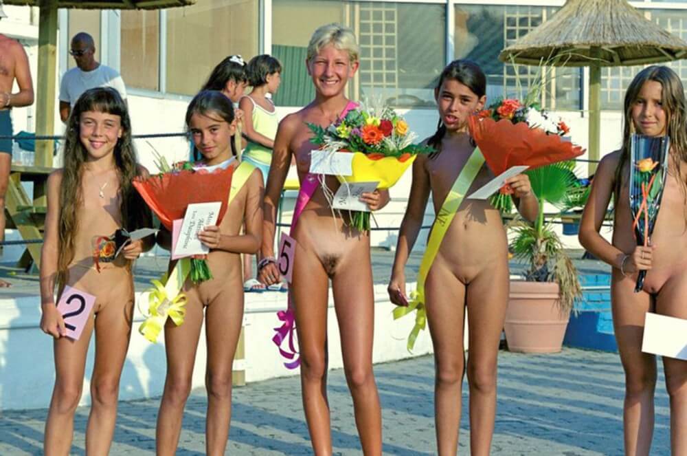 Beauty contest FR photos - The foundations of naturist philosophy