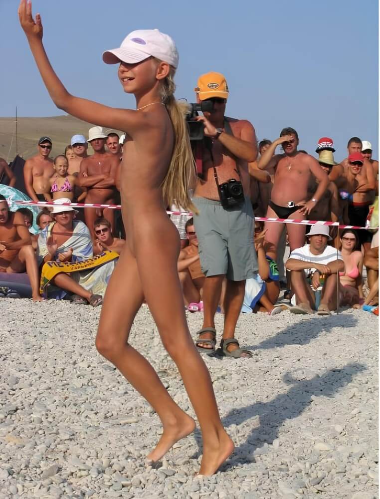 Holiday of the Neptune photos - The practice of nudism helps us shed imposed stereotypes and insecurities