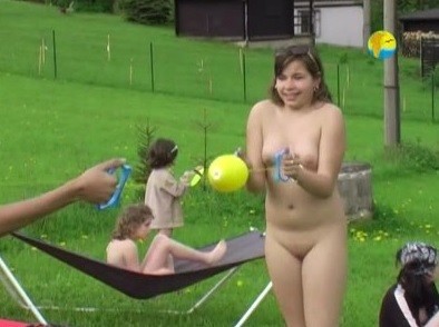 Naturist Freedom: Meadow - Nature is the best home for a naturist