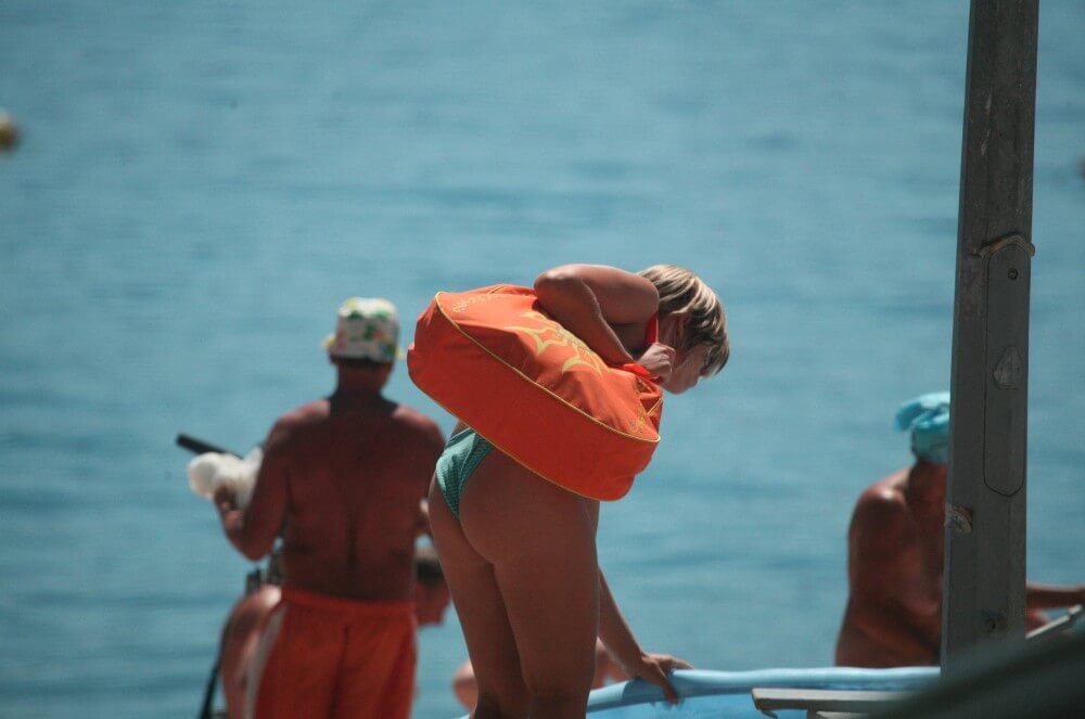 Sunnyside Water Shore pics - Naturism teaches us to accept ourselves and others without judgment