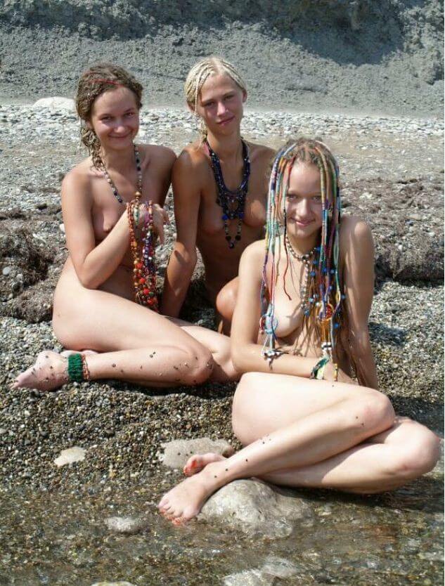 Naturism photo gallery # 49 - Naturism promotes openness toward the body