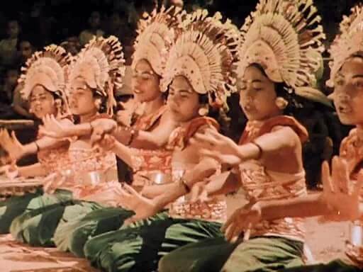 Legong Dance of the Virgins 1935 - Nudity fosters the development of trust and sincere relationships